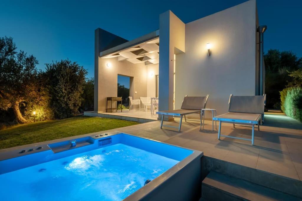 Villa Pettegola Tenuta Il Cavaliere Di Italia Noto- Vista Mare Mini Piscina Idromassaggio Exterior photo
